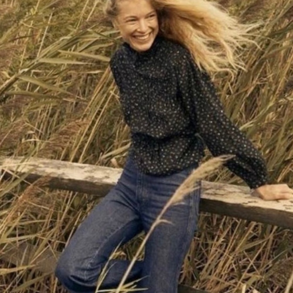 Doen Palmera Top in Black Parc Monceau